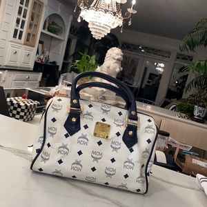 MCM Munchen Boston Bag Purse Vintage Late 80’s AUTH Navy Blue White Monogram